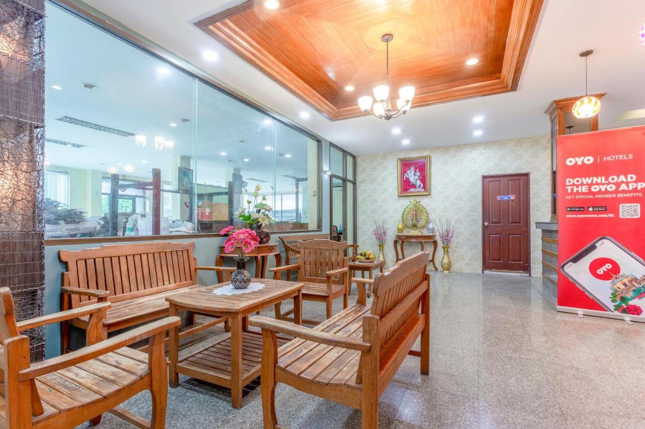 Oyo 990 Siam​ Lanna​ Grand​ Hotel​ Chiangmai Csiangmaj Kültér fotó