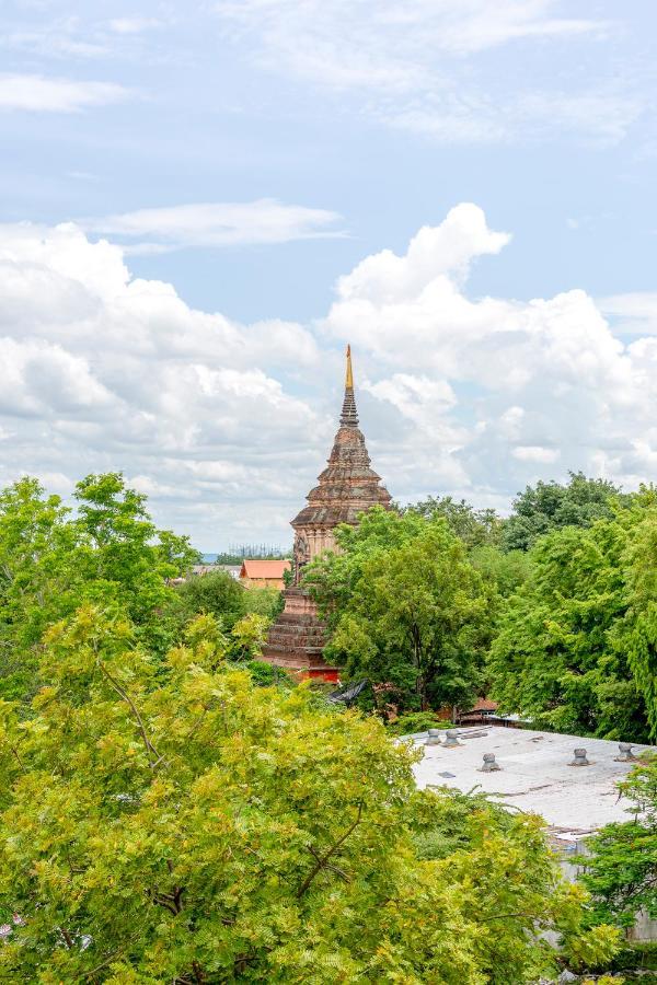 Oyo 990 Siam​ Lanna​ Grand​ Hotel​ Chiangmai Csiangmaj Kültér fotó