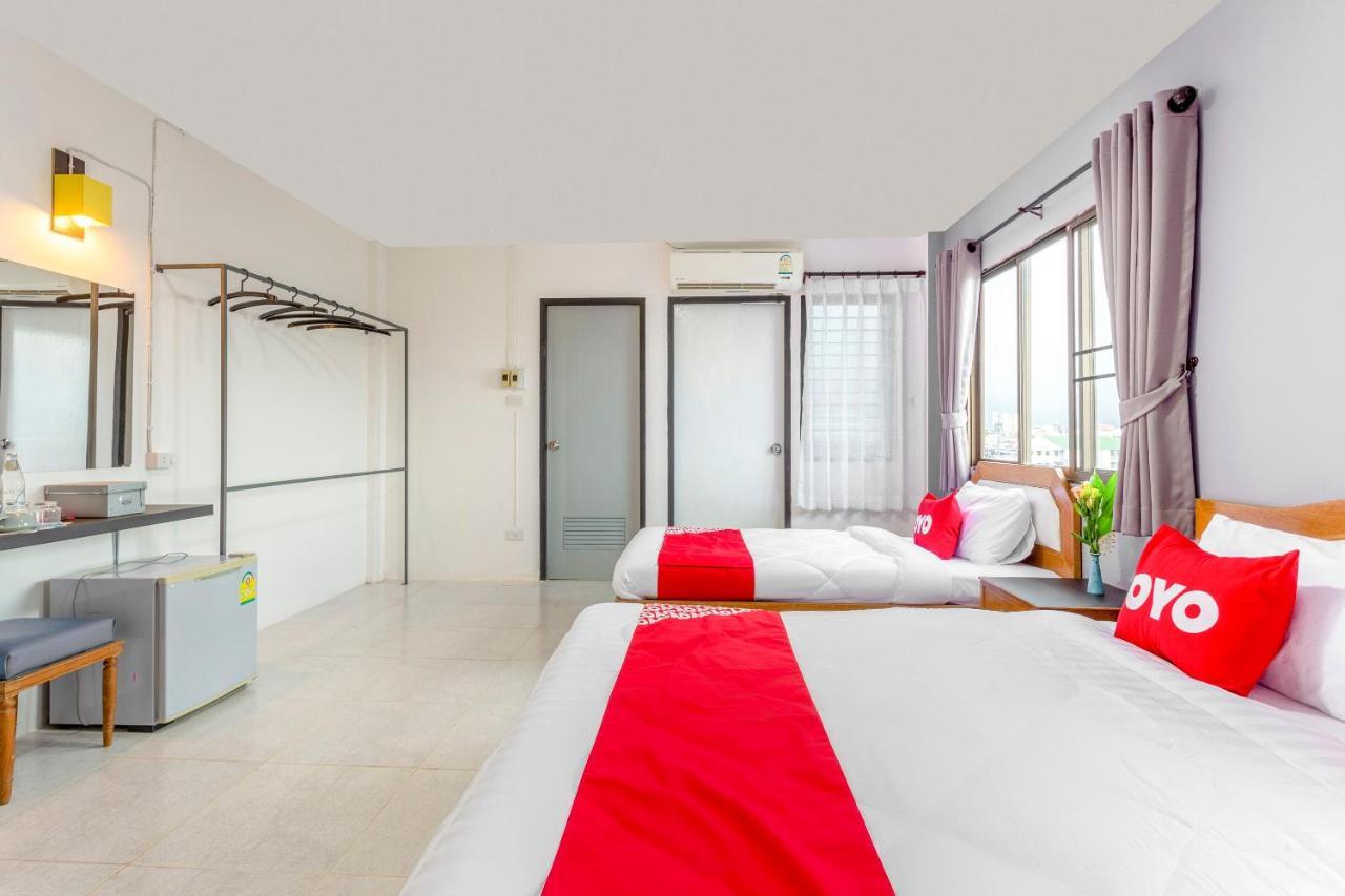 Oyo 990 Siam​ Lanna​ Grand​ Hotel​ Chiangmai Csiangmaj Kültér fotó
