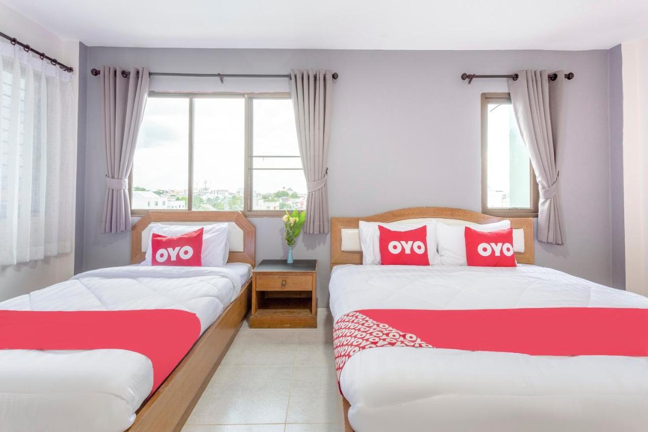 Oyo 990 Siam​ Lanna​ Grand​ Hotel​ Chiangmai Csiangmaj Kültér fotó