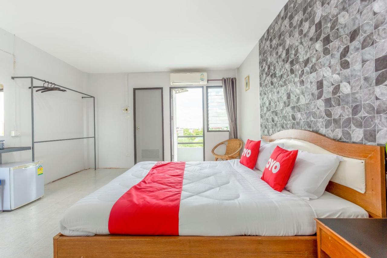 Oyo 990 Siam​ Lanna​ Grand​ Hotel​ Chiangmai Csiangmaj Kültér fotó